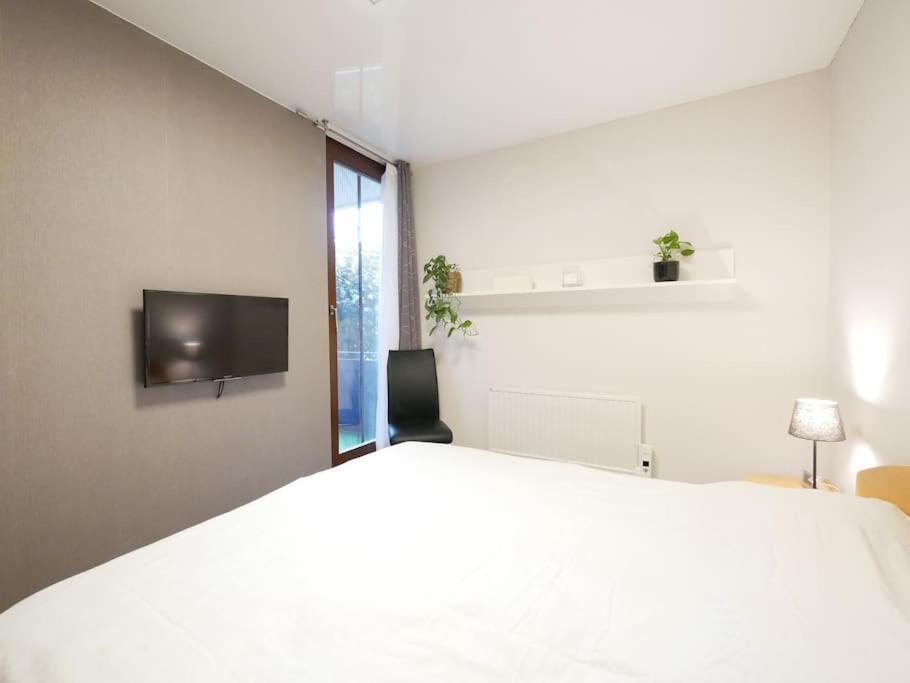 61 M2 Erdgeschosswohnung Mit Eigenem Parkplatz Vorm Haus Оснабрюк Экстерьер фото